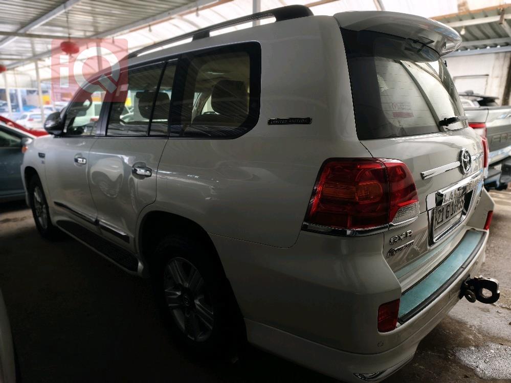 تويوتا لاندكروزر